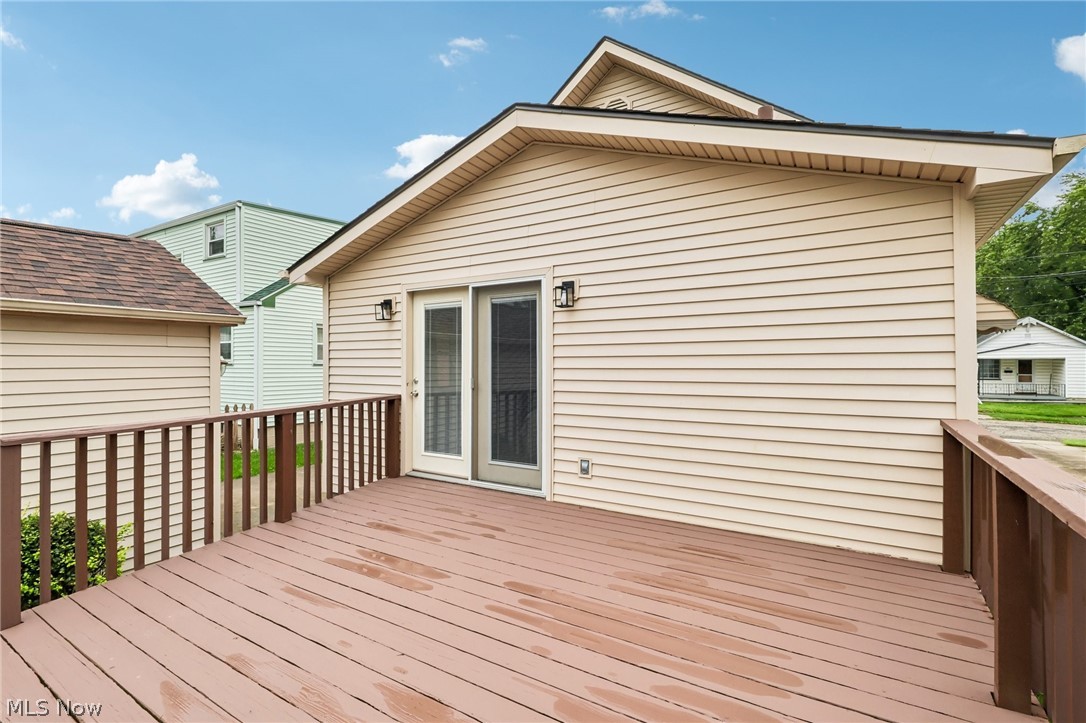 320 Powers Avenue Girard OH 44420