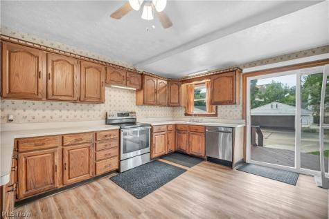 170 E 194th Street Euclid OH 44119