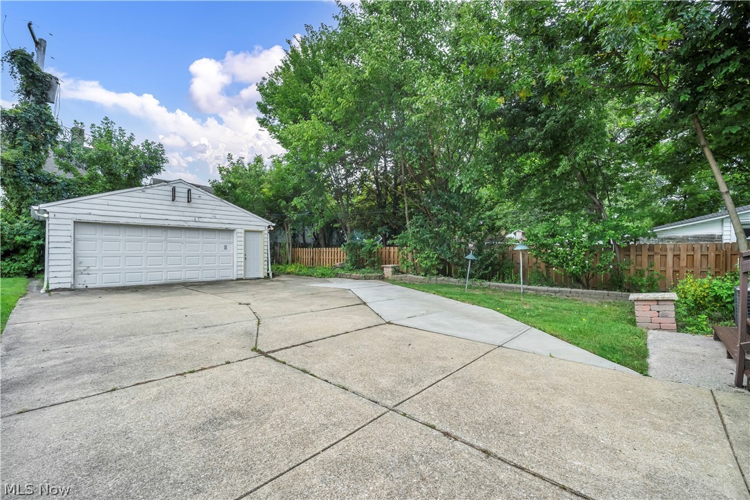 170 E 194th Street Euclid OH 44119