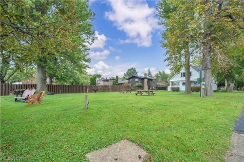 170 E 194th Street Euclid OH 44119