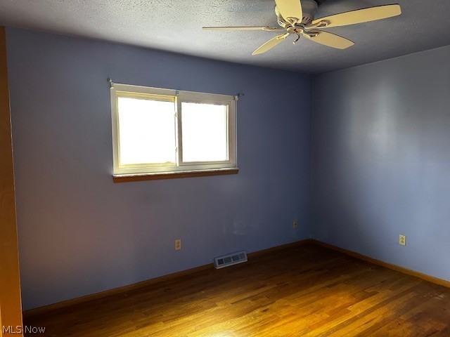 983 E 179 Street Cleveland OH 44119
