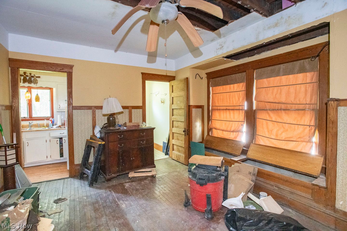1628 Cohassett Avenue Lakewood OH 44107