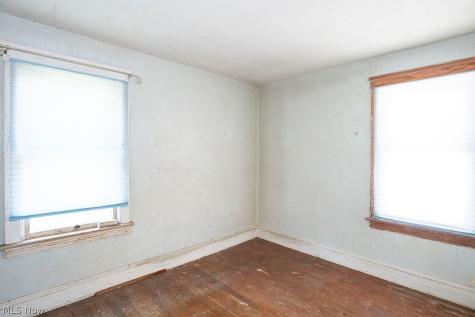 1628 Cohassett Avenue Lakewood OH 44107