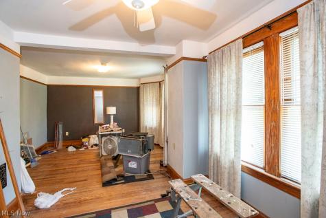 1628 Cohassett Avenue Lakewood OH 44107