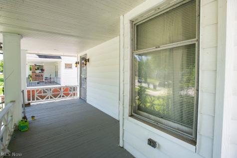 1628 Cohassett Avenue Lakewood OH 44107