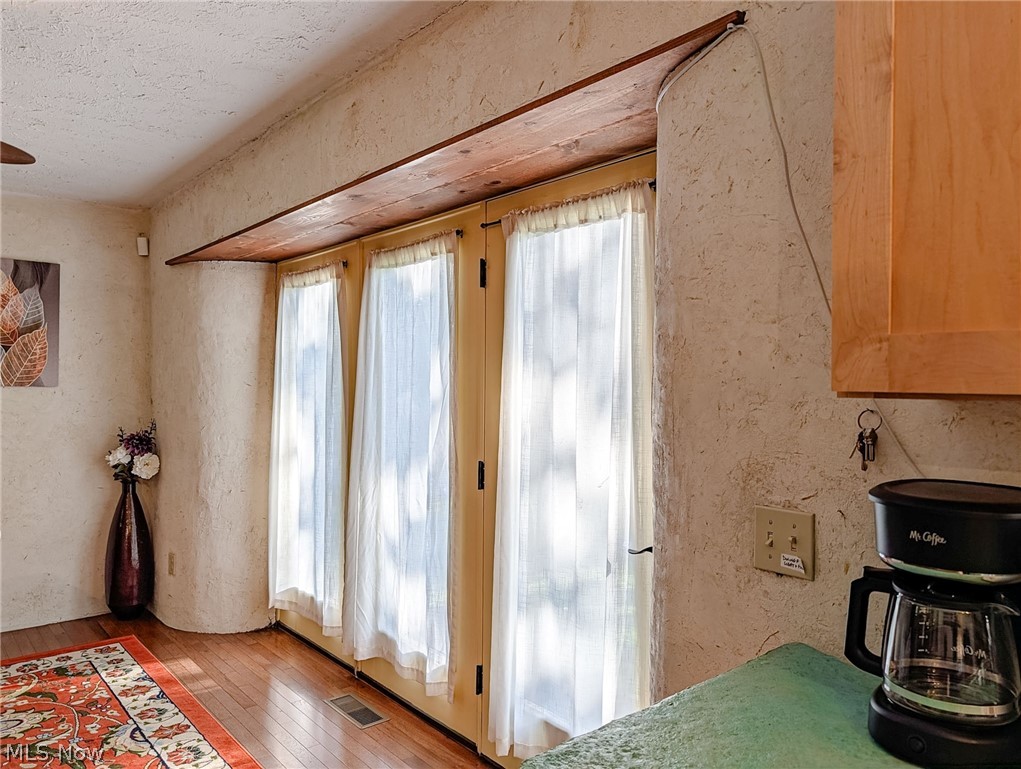181 N Maple Street Akron OH 44304
