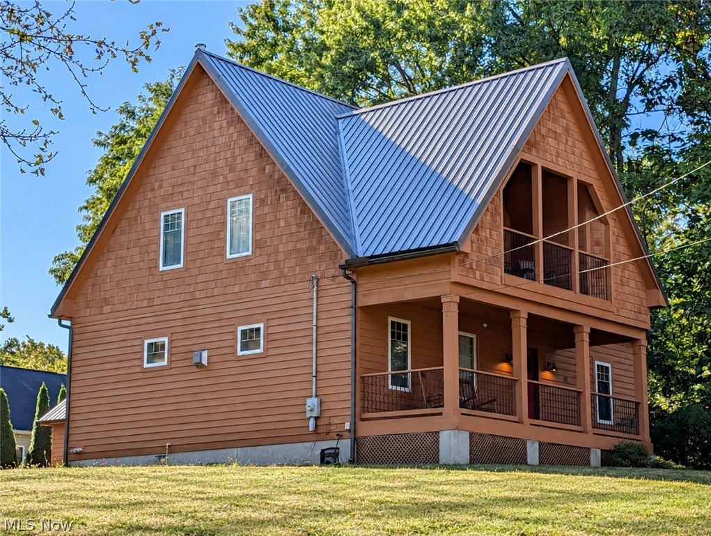 181 N Maple Street Akron OH 44304