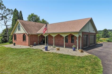 17654 Lois Way Doylestown OH 44230