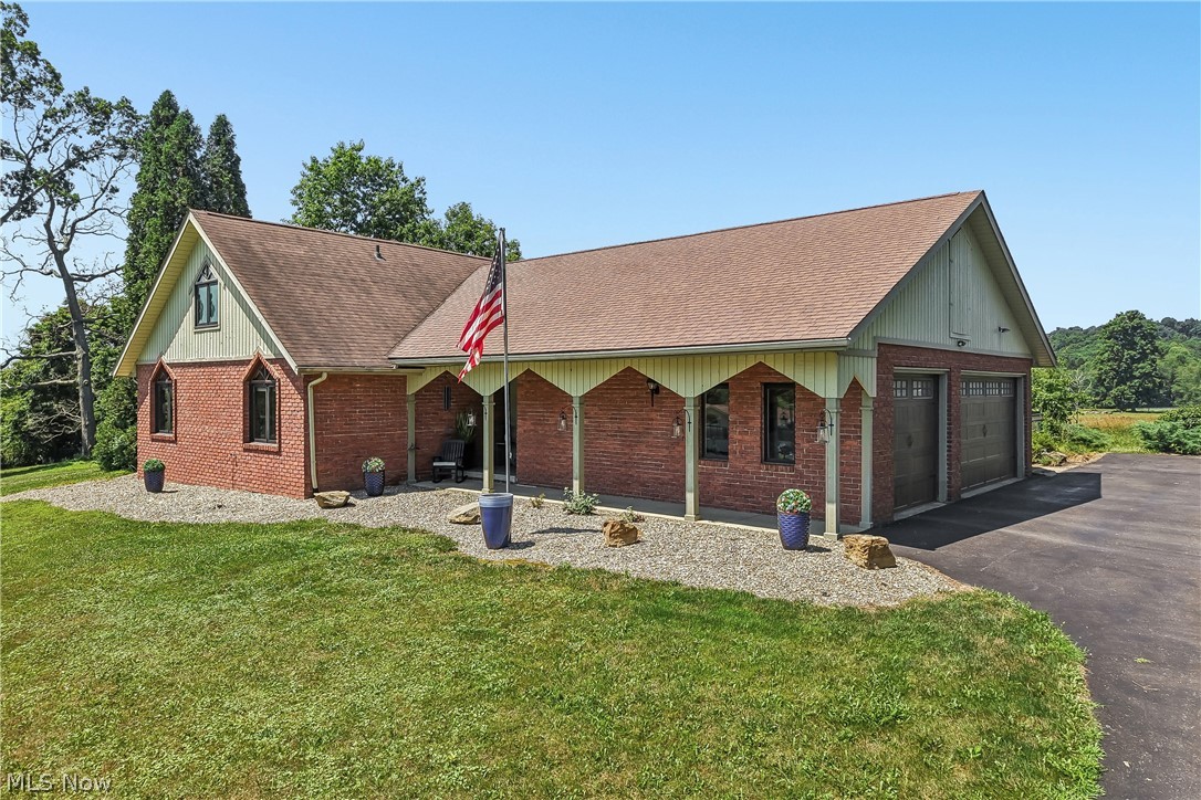 17654 Lois Way Doylestown OH 44230
