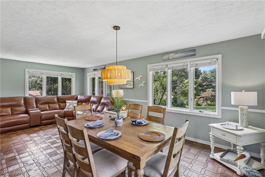17654 Lois Way Doylestown OH 44230