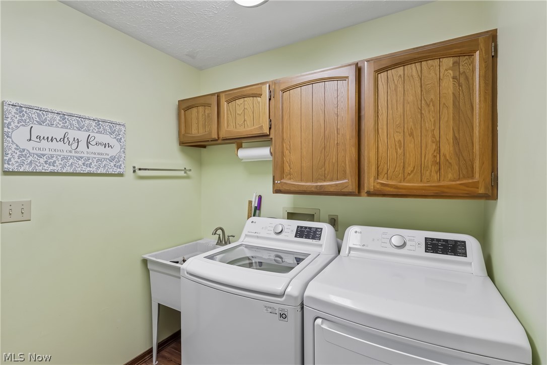 17654 Lois Way Doylestown OH 44230