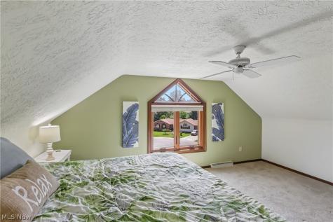 17654 Lois Way Doylestown OH 44230