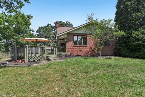 17654 Lois Way Doylestown OH 44230
