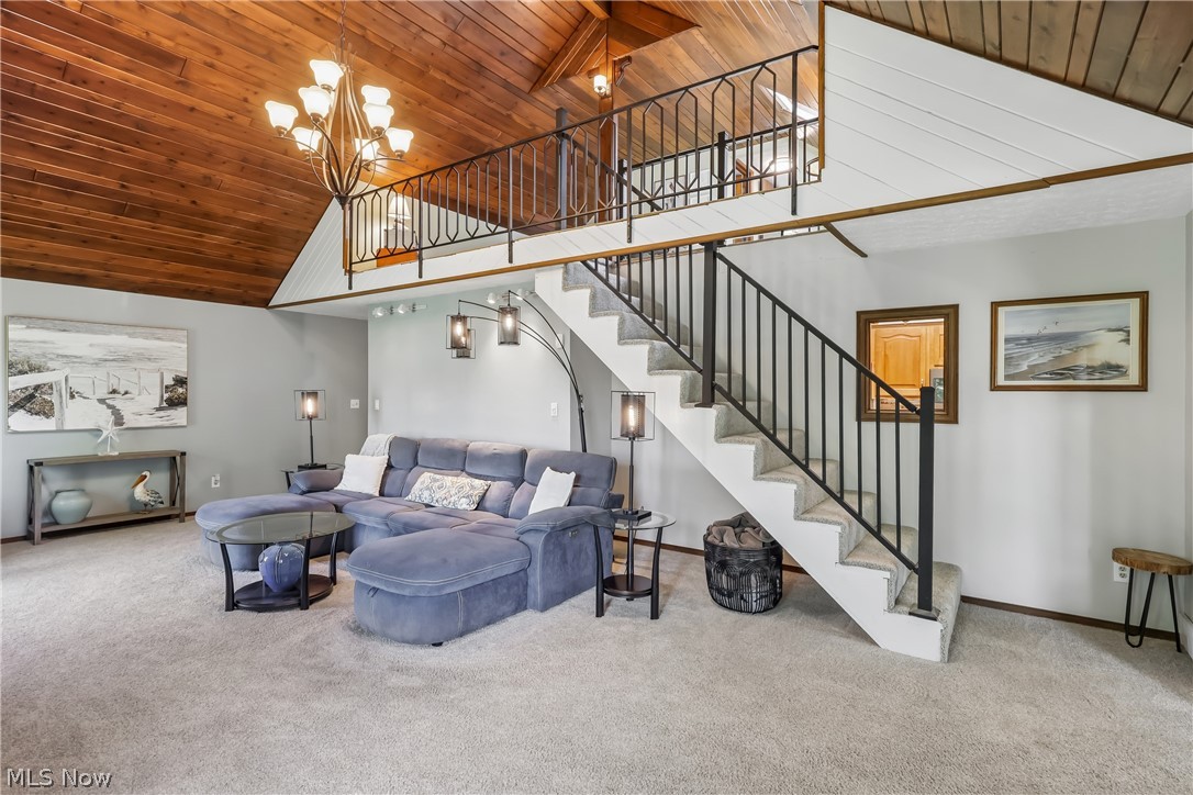 17654 Lois Way Doylestown OH 44230