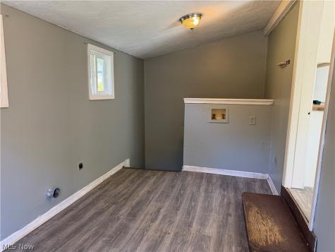 227 N East Street Medina OH 44256