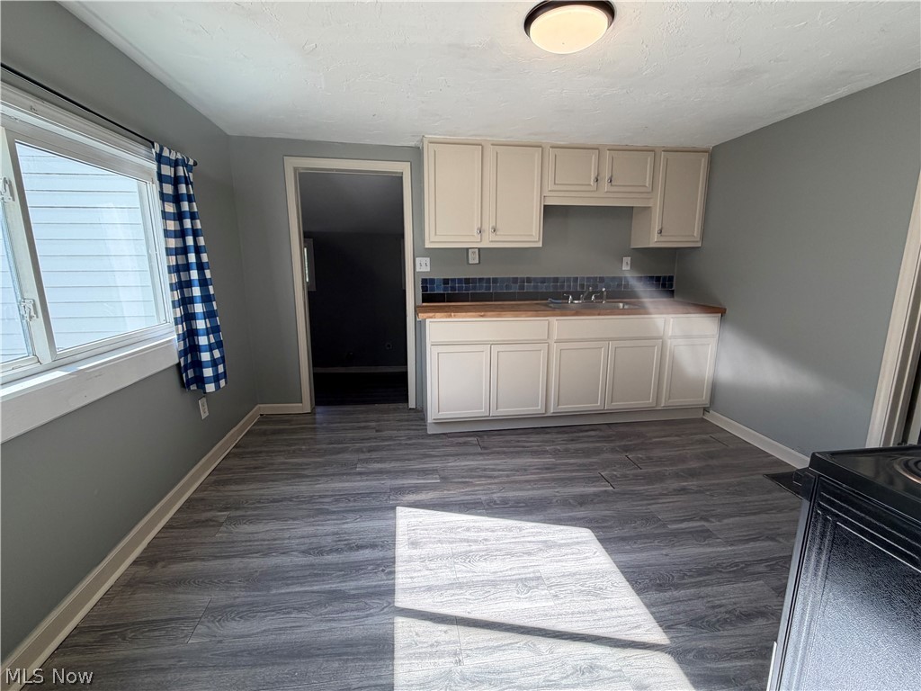 227 N East Street Medina OH 44256