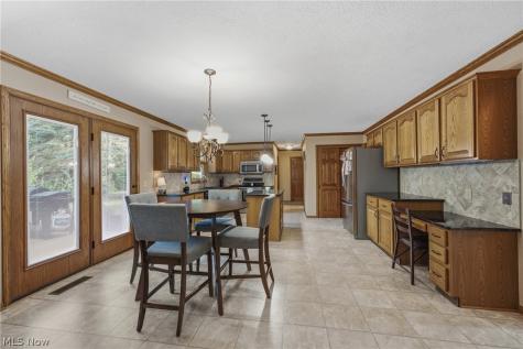 6224 Sandy Ridge Circle NW North Canton OH 44720