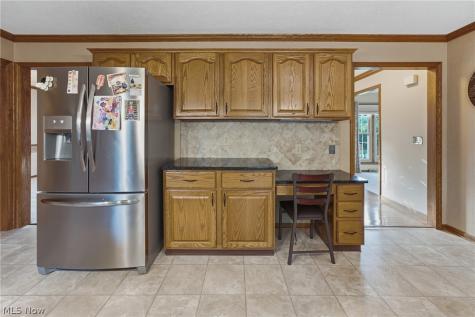 6224 Sandy Ridge Circle NW North Canton OH 44720