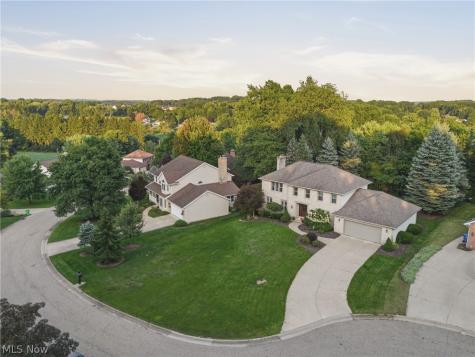 6224 Sandy Ridge Circle NW North Canton OH 44720