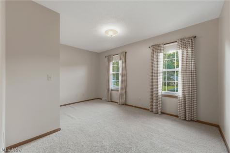 6224 Sandy Ridge Circle NW North Canton OH 44720