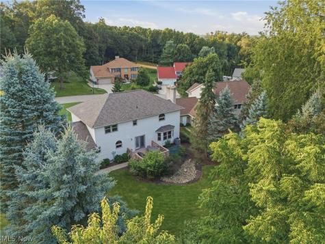 6224 Sandy Ridge Circle NW North Canton OH 44720