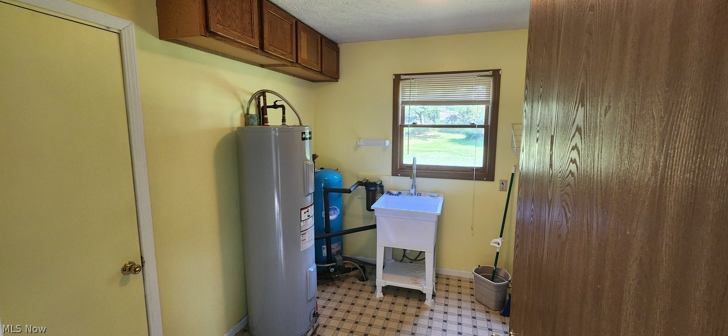 16261 Burrows Road Thompson OH 44086
