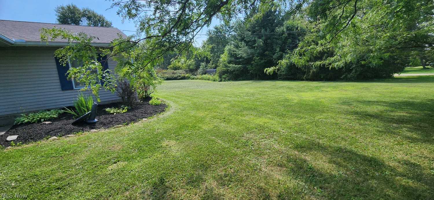 16261 Burrows Road Thompson OH 44086