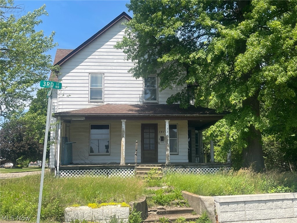 151 3rd Street NW Strasburg OH 44680