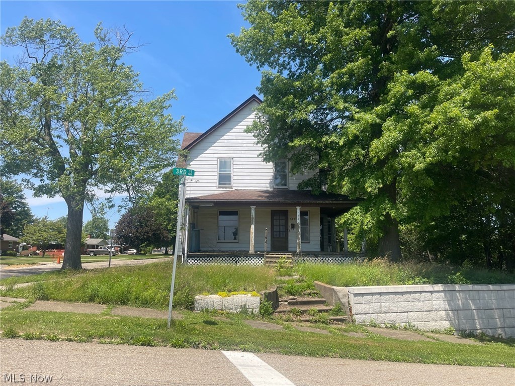 151 3rd Street NW Strasburg OH 44680