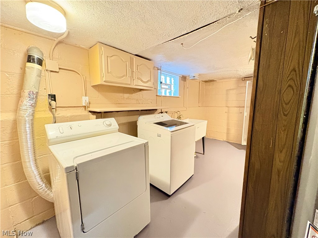 3873 E 123rd Street Cleveland OH 44105