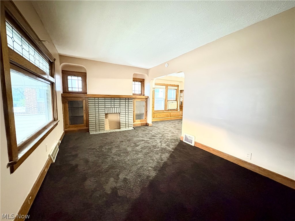 3873 E 123rd Street Cleveland OH 44105