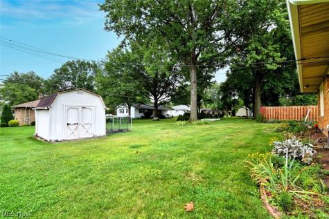 5669 Beacon Hill Drive Seven Hills OH 44131
