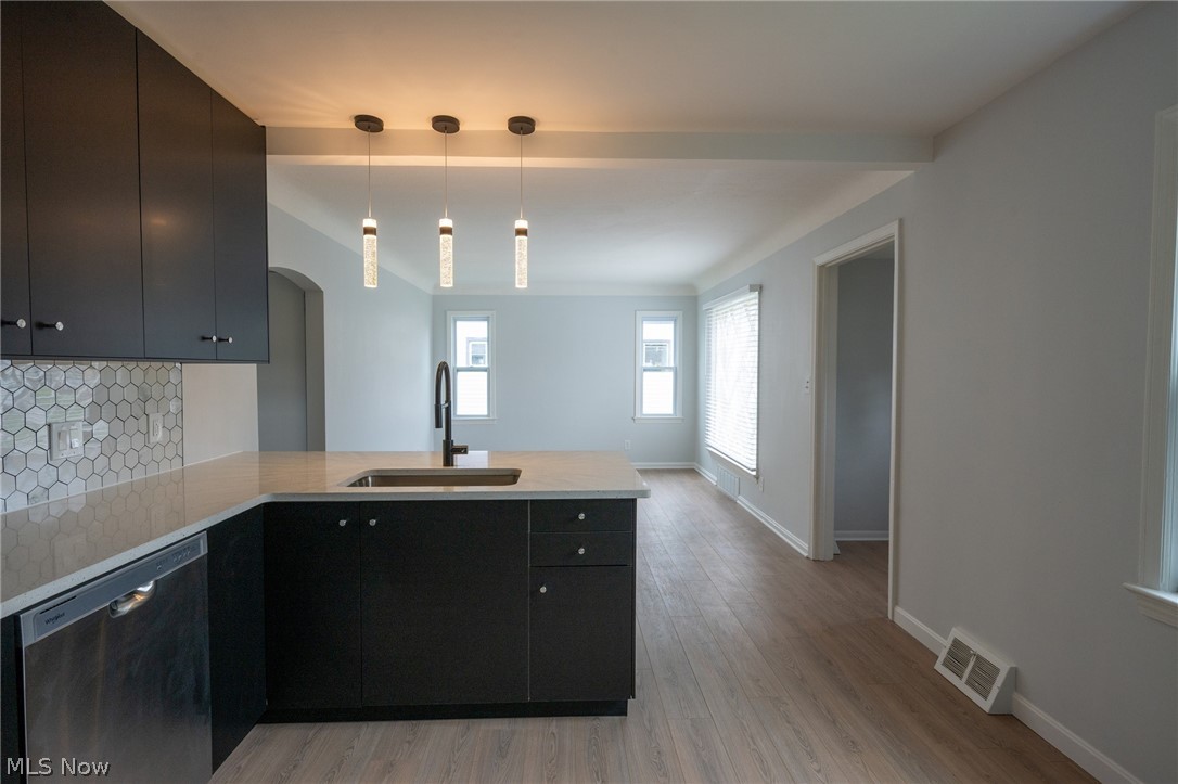 19200 Pasnow Avenue Euclid OH 44119