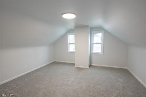 19200 Pasnow Avenue Euclid OH 44119