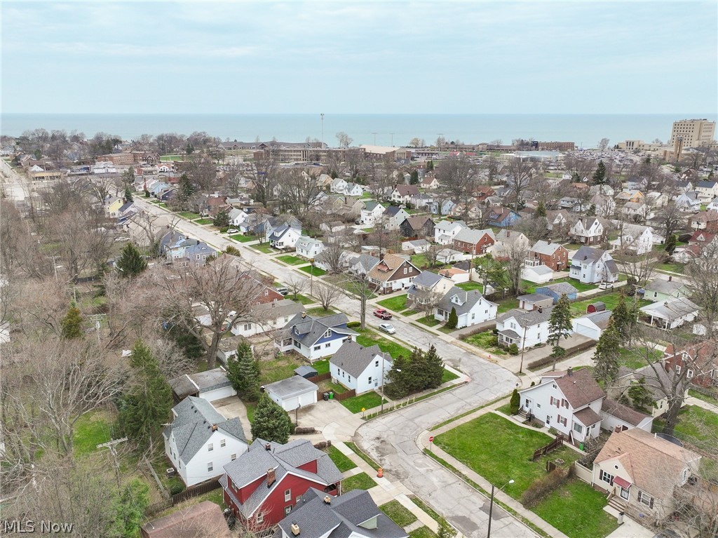 19200 Pasnow Avenue Euclid OH 44119