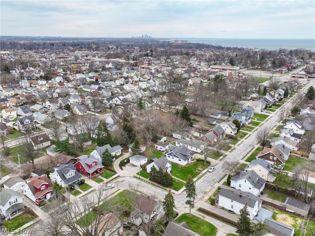 19200 Pasnow Avenue Euclid OH 44119