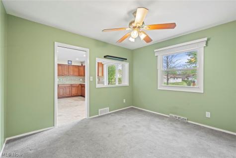 13257 Whitney Road Strongsville OH 44136