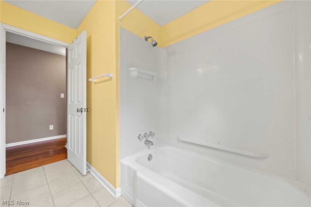 13257 Whitney Road Strongsville OH 44136