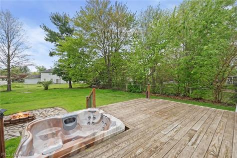 13257 Whitney Road Strongsville OH 44136
