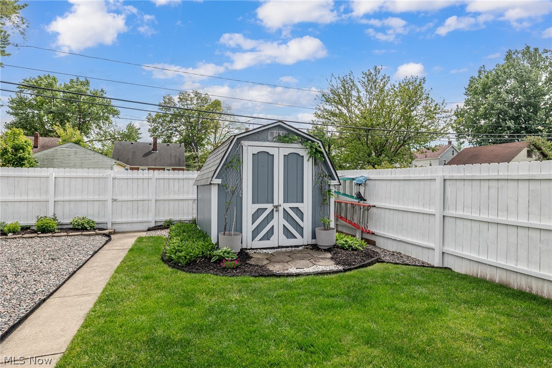 2424 E 30th Street South Lorain OH 44055