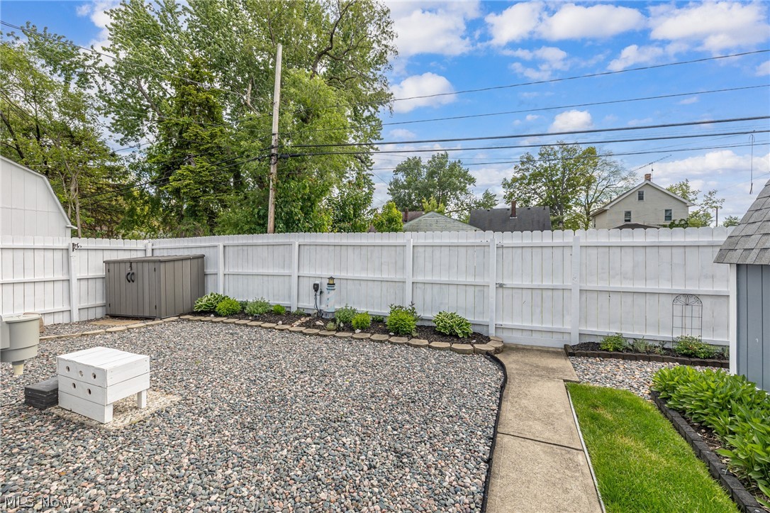 2424 E 30th Street South Lorain OH 44055