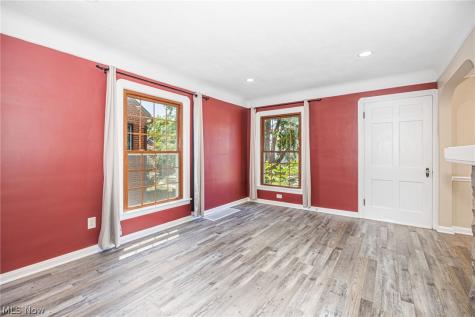 6145 Stanbury Road Parma OH 44129