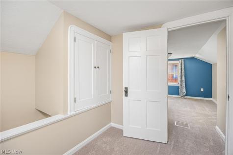 6145 Stanbury Road Parma OH 44129