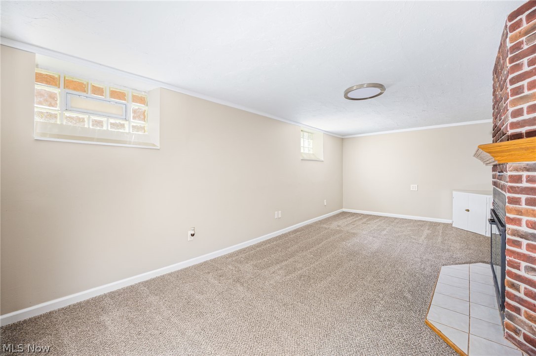6145 Stanbury Road Parma OH 44129
