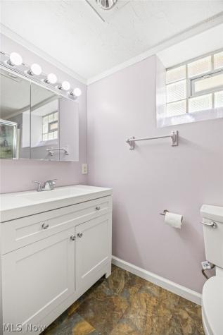 6145 Stanbury Road Parma OH 44129