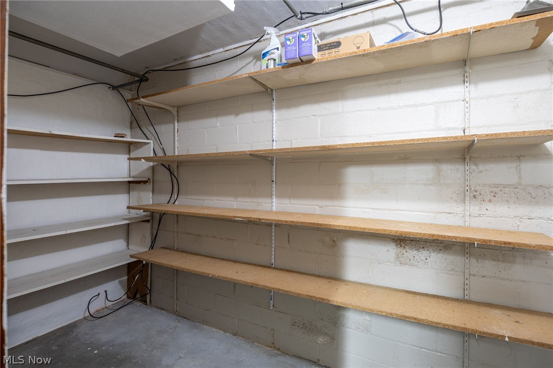 6145 Stanbury Road Parma OH 44129