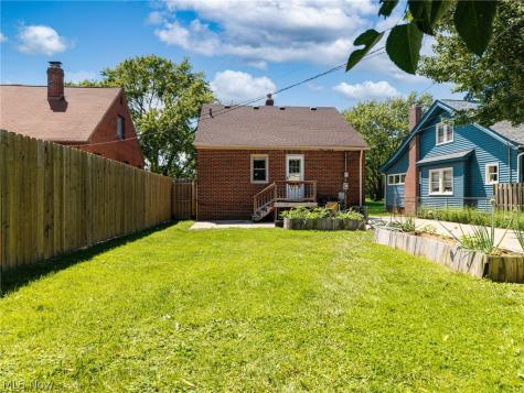 6145 Stanbury Road Parma OH 44129