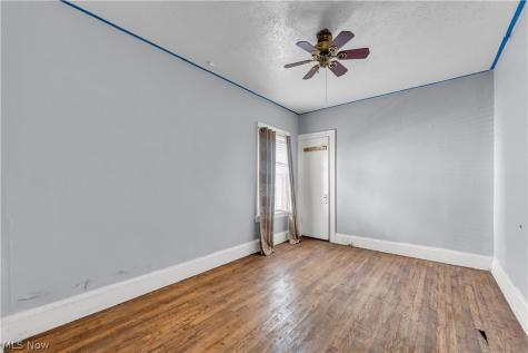 4086 E 141st Street Cleveland OH 44128
