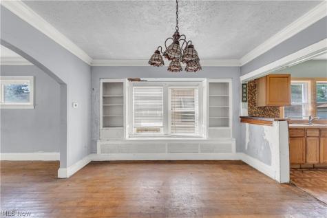 4086 E 141st Street Cleveland OH 44128