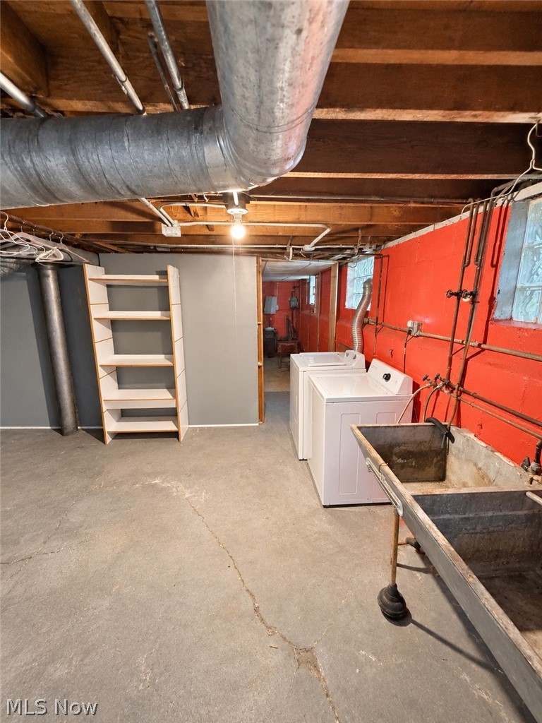 3648 E 106th Street Cleveland OH 44105